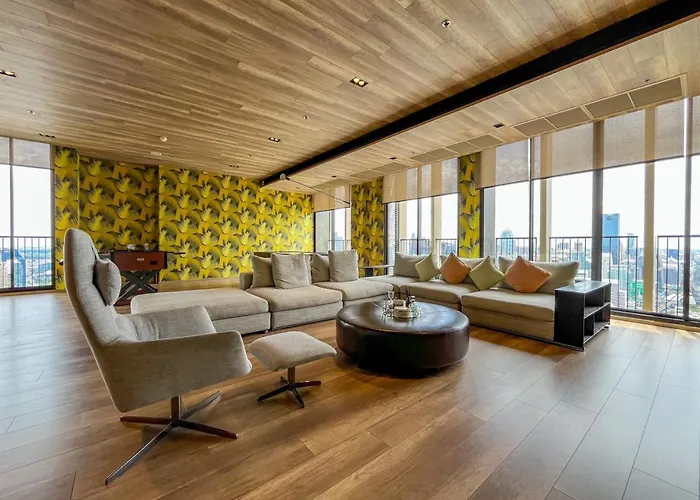 Near Bts L Large 50 Sqm L Luxury Facilities L Rooftop Pool Vakantiehuis