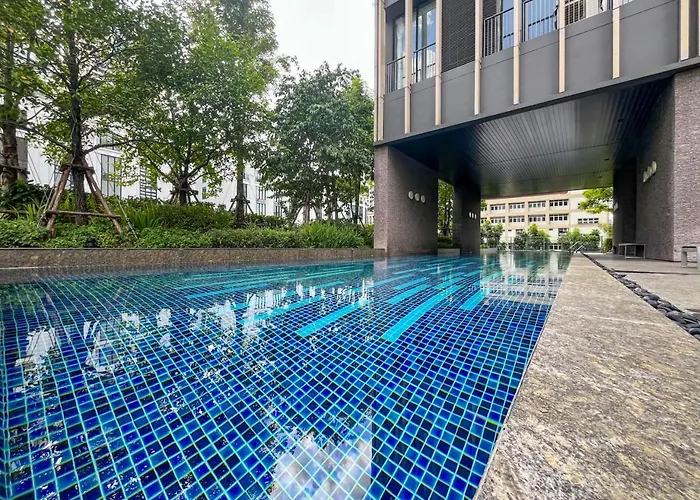 Vakantiehuis Near Bts L Large 50 Sqm L Luxury Facilities L Rooftop Pool *