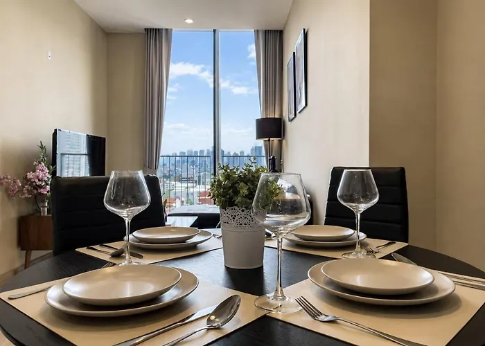 Holiday home Near Bts L Large 50 Sqm L Luxury Facilities L Rooftop Pool